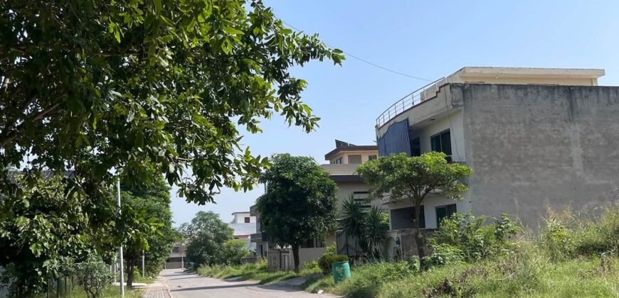 Park face plot is for sale in D-17 Islamabad